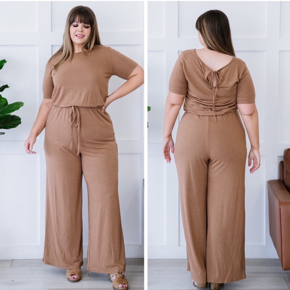 Solid Brown Short Sleeve Jumpsuit Full Size Run - Picture 4 of 4